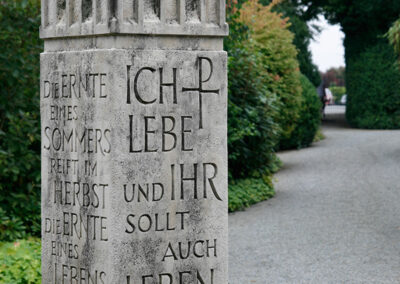 Brunnen „Ich lebe und ihr sollt auch leben“